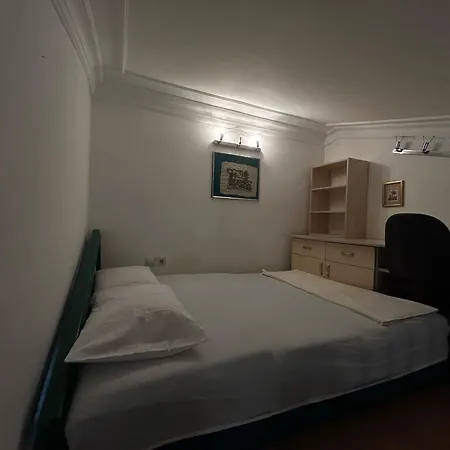 Green Apartment